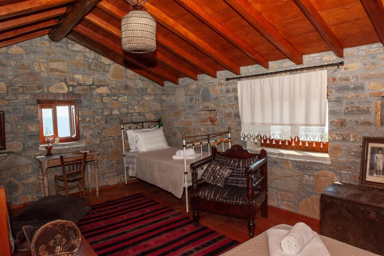 Oceanis Cottage House Ormos Koumeikon المظهر الخارجي الصورة